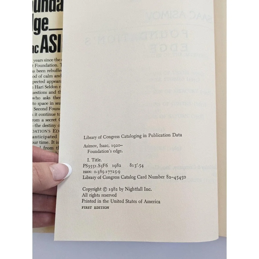Isaac Asimov Foundation's Edge 1st‎ First Edition 1982 Hardcover w/ Dust Jacket